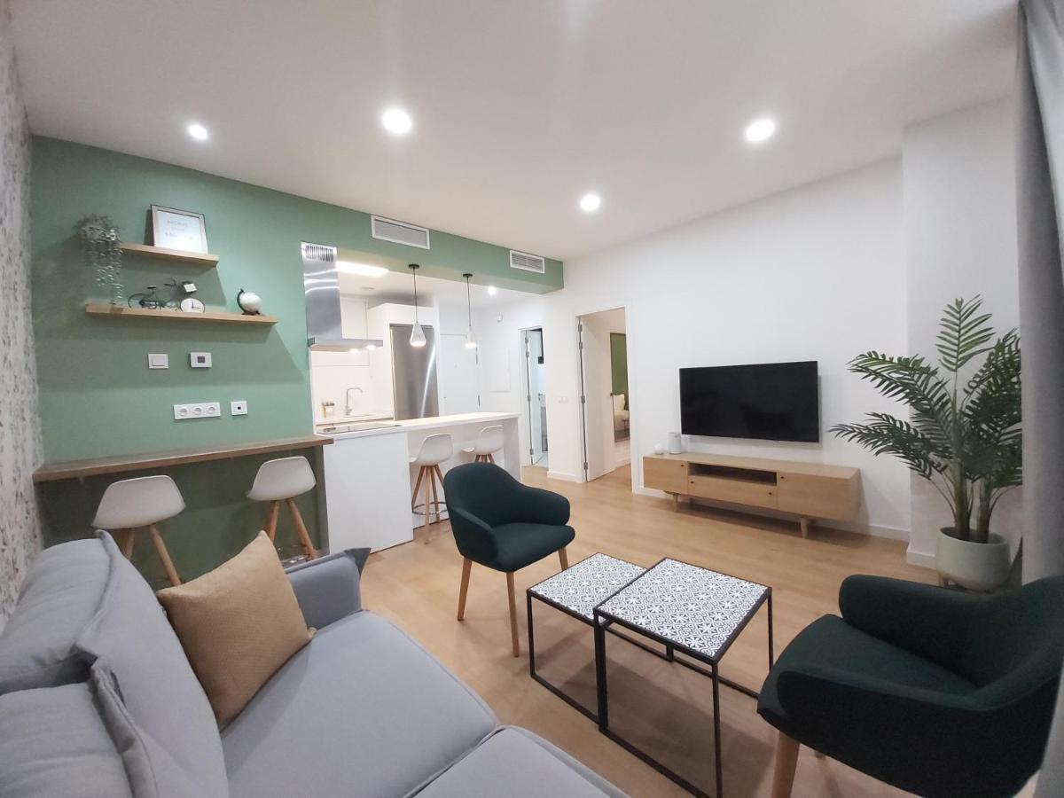 Del Parque Flats Teatro Plaza Premium Apartment Malaga Exterior photo
